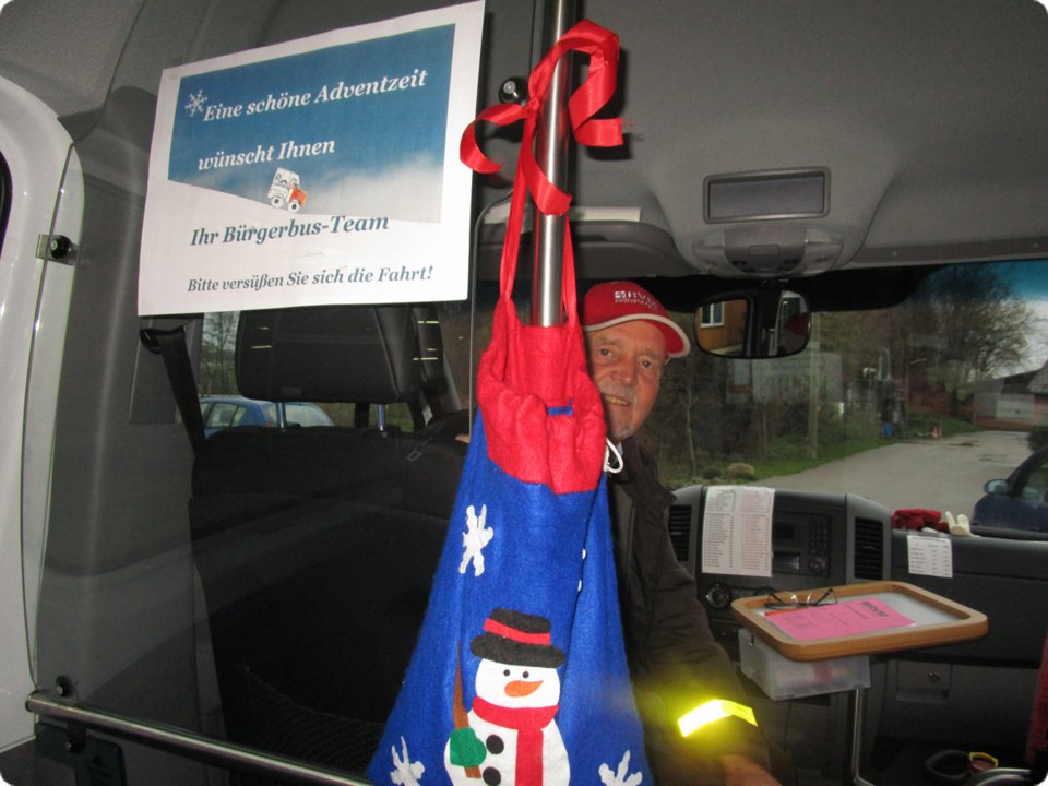 2015_11_29_adventsueberraschung_im_buergerbus.jpg